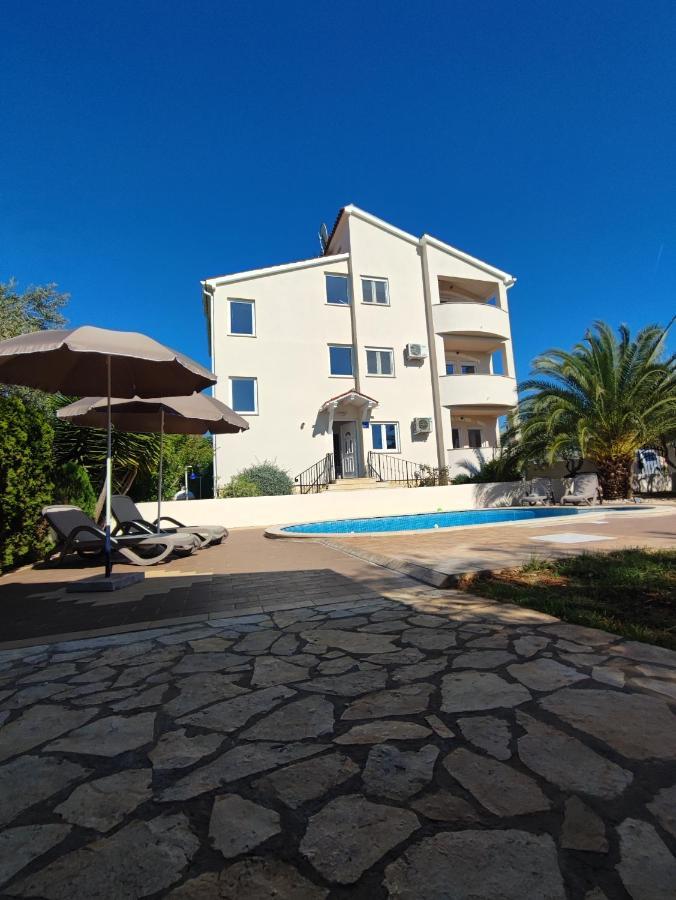 Villa Maya Liznjan Exterior photo